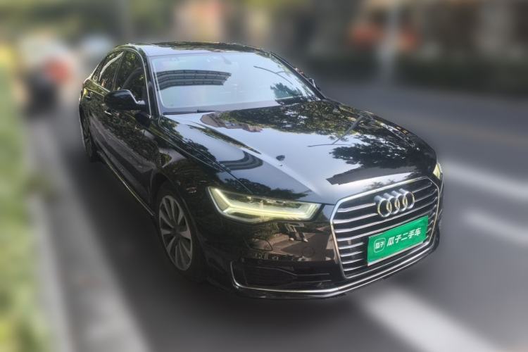 Used Audi A6L 2017 30 FSI Comfort Model Front Right 45 Deg