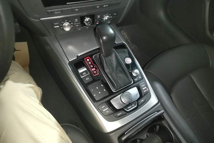 Used Audi A6L 2017 TFSI Technology Edition Gear Lever