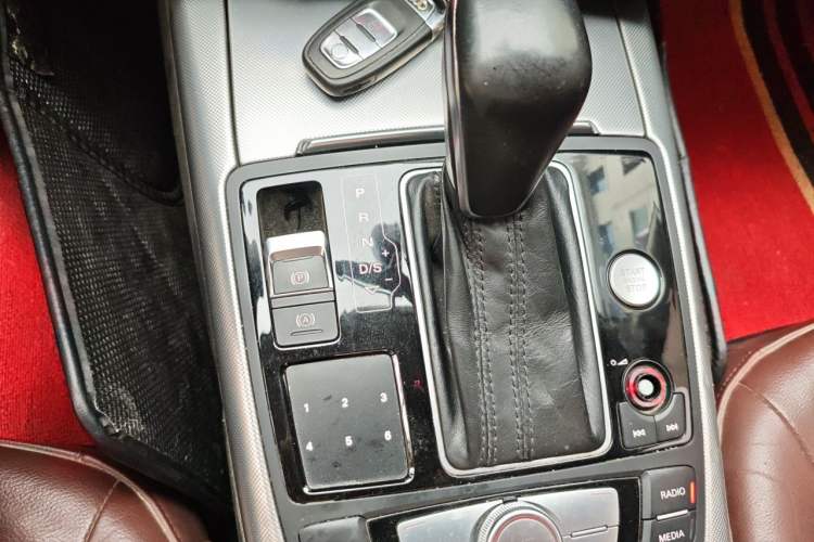 Used Audi A6L 2017 TFSI Technology Edition Gear Lever