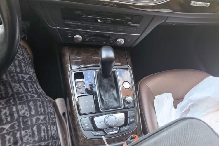 Used Audi A6L 2017 45 TFSI quattro Sport Edition Gear Lever