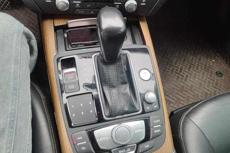 Used Audi A6L 2017 30 FSI Technology Model Gear Lever
