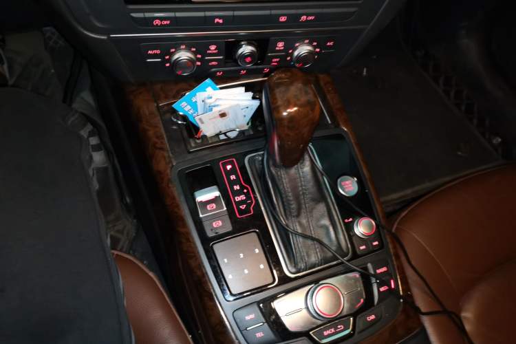 Used Audi A6L 2017 TFSI Technology Edition Gear Lever