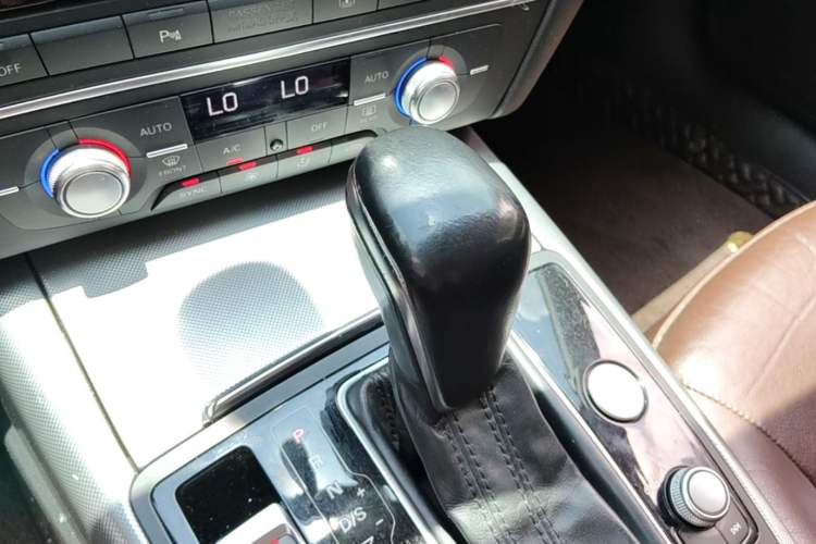 Used Audi A6L 2017 45 TFSI quattro Sport Edition Gear Lever