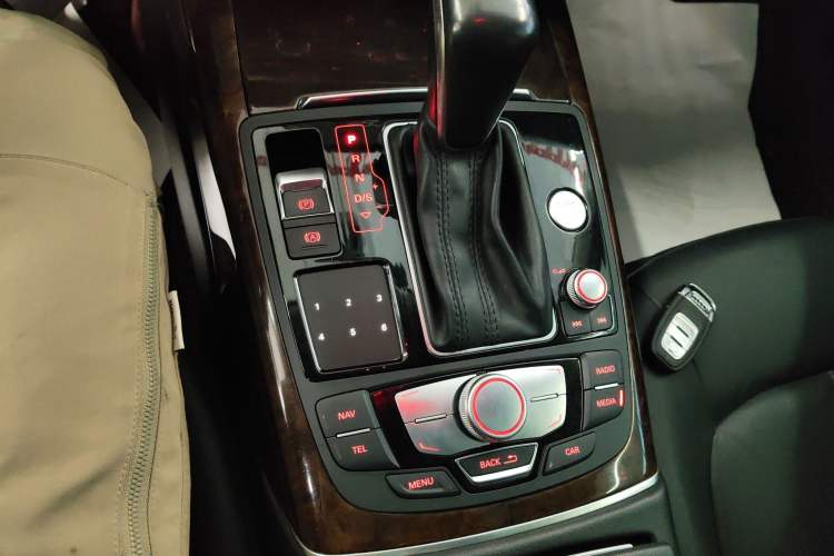 Used Audi A6L 2017 30 FSI Technology Model Gear Lever