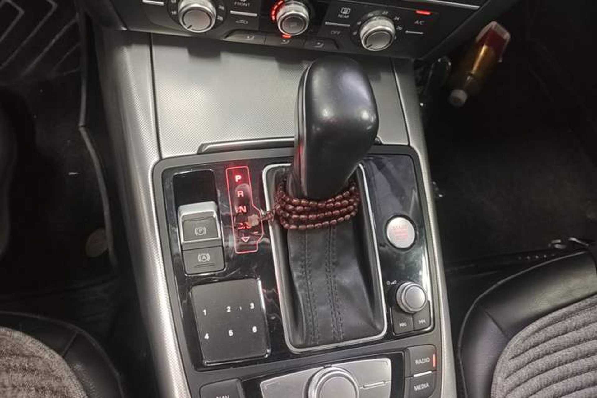Used Audi A6L 2017 TFSI Technology Edition Gear Lever