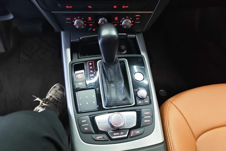 Used Audi A6L 2017 TFSI Technology Edition Gear Lever