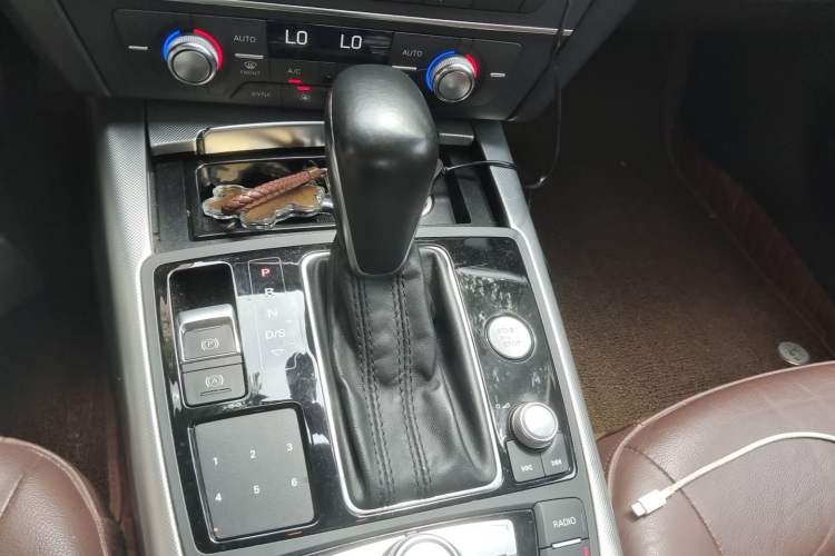 Used Audi A6L 2017 45 TFSI quattro Sport Edition Gear Lever