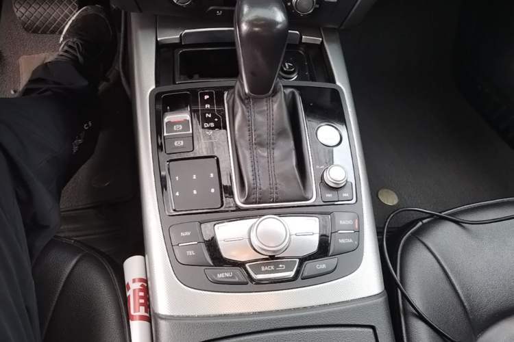 Used Audi A6L 2017 TFSI Technology Edition Gear Lever