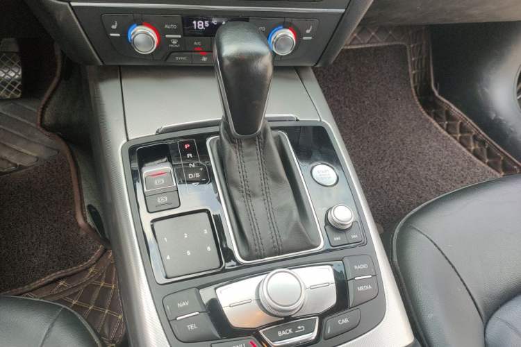 Used Audi A6L 2017 TFSI Technology Edition Gear Lever