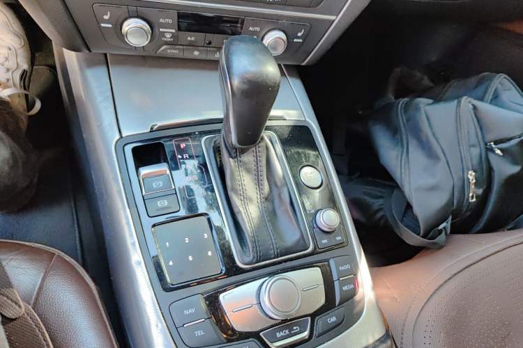 Used Audi A6L 2017 TFSI Technology Edition Gear Lever