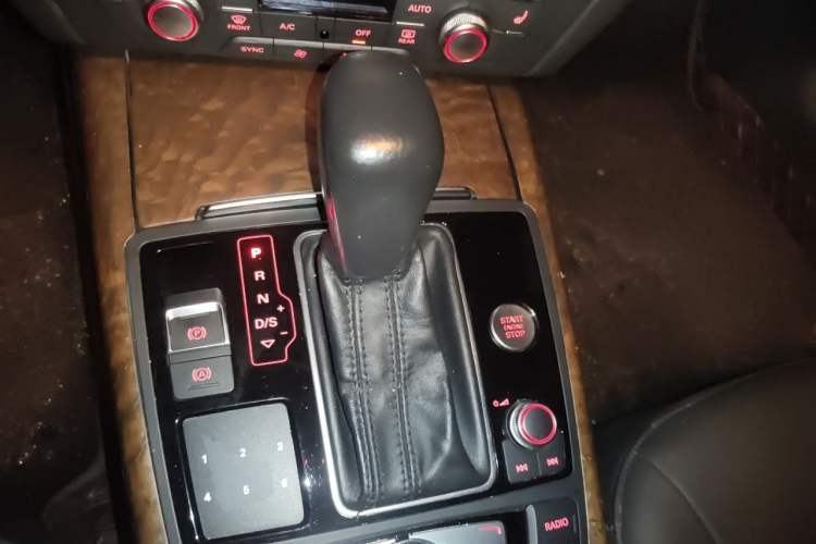 Used Audi A6L 2017 45 TFSI quattro Sport Edition Gear Lever