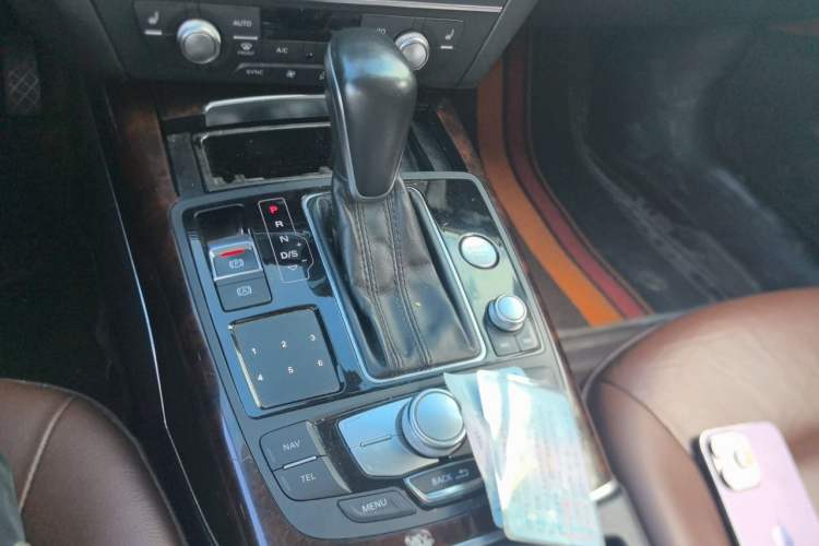 Used Audi A6L 2017 30 FSI Comfort Model Gear Lever