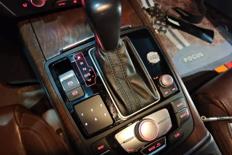 Used Audi A6L 2017 50 TFSI quattro Luxury Edition Gear Lever