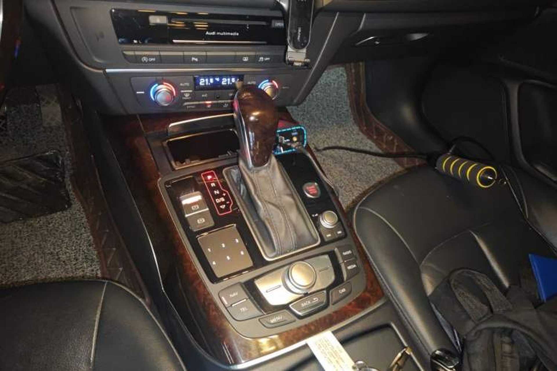 Used Audi A6L 2017 30 FSI Comfort Model Gear Lever