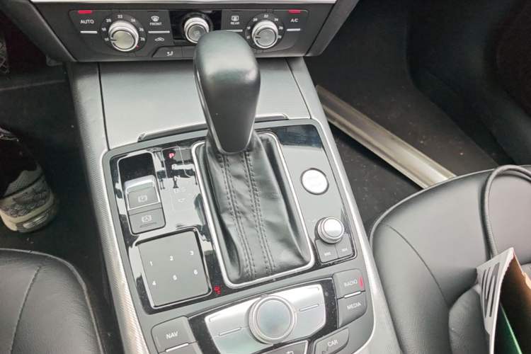 Used Audi A6L 2017 TFSI Technology Edition Gear Lever