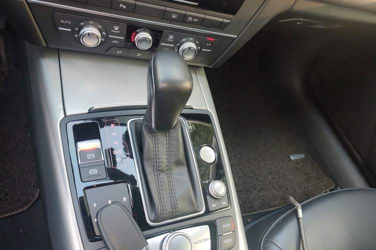 Used Audi A6L 2017 TFSI Technology Edition Gear Lever