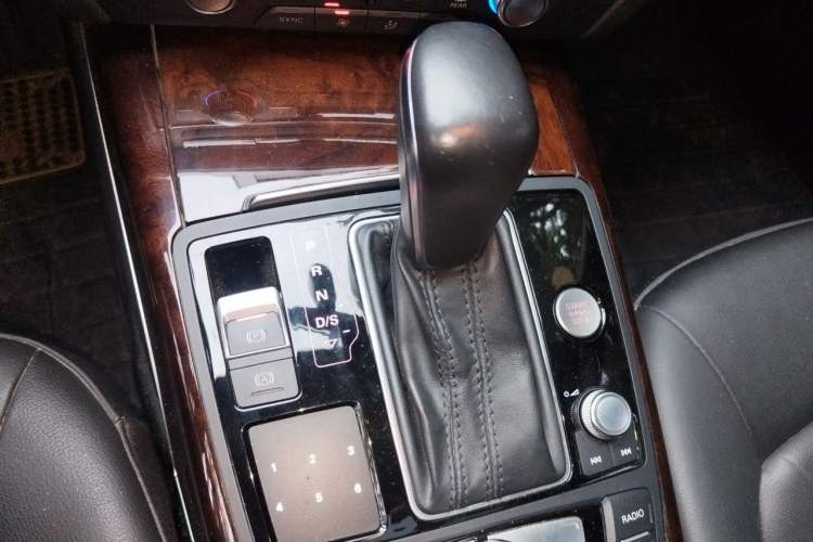 Used Audi A6L 2017 30 FSI Comfort Model Gear Lever