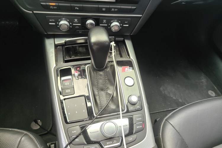 Used Audi A6L 2017 TFSI Technology Edition Gear Lever