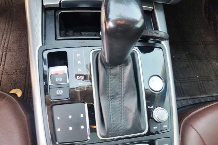 Used Audi A6L 2017 TFSI Technology Edition Gear Lever
