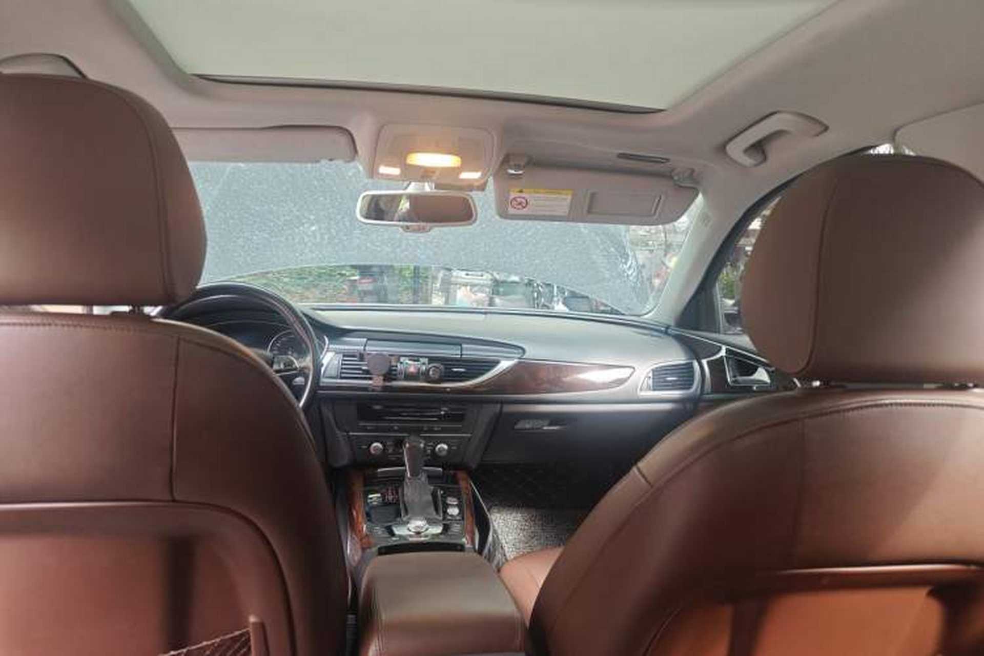 Used Audi A6L 2017 30 FSI Comfort Model Headliner