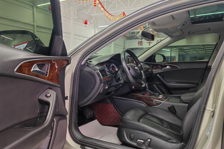 Used Audi A6L 2017 30 FSI Technology Model Interior 1