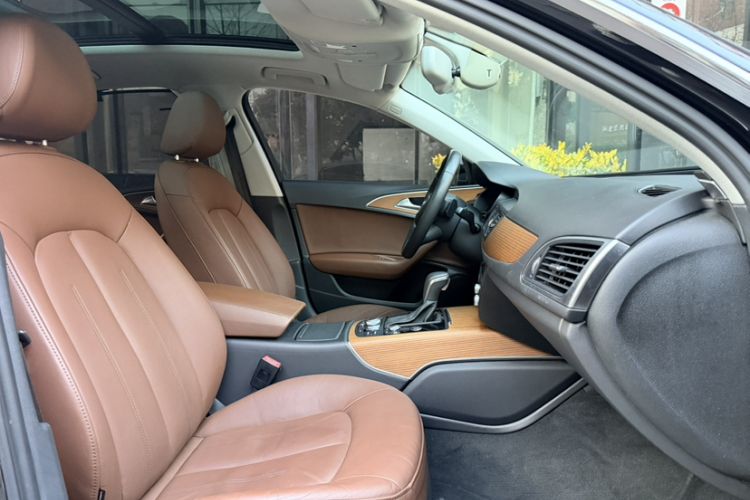 Used Audi A6L 2017 30 FSI Comfort Model Interior 1