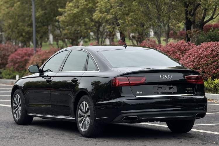 Used Audi A6L 2017 30 FSI Comfort Model Interior 2
