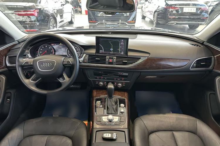 Used Audi A6L 2017 TFSI Technology Edition Interior 3