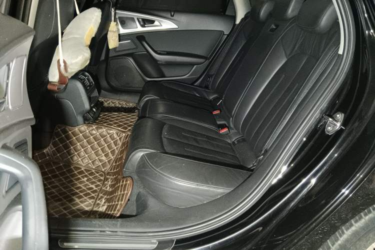Used Audi A6L 2017 TFSI Technology Edition Interior 4