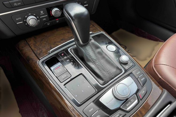 Used Audi A6L 2017 TFSI Technology Edition Interior 4