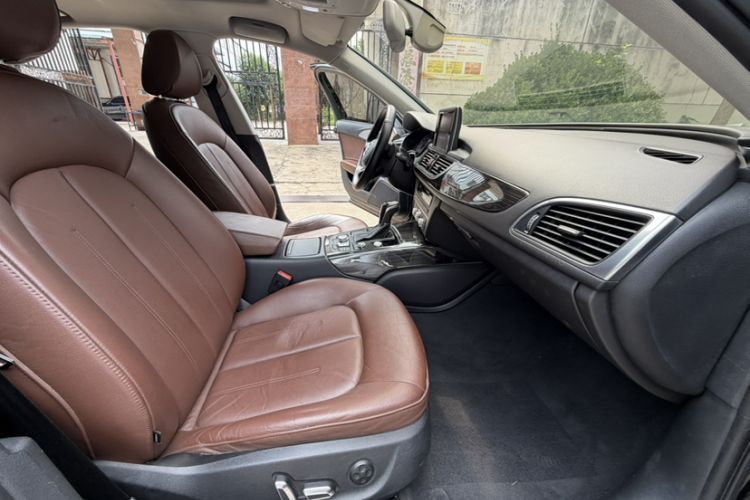 Used Audi A6L 2017 TFSI Technology Edition Interior 5