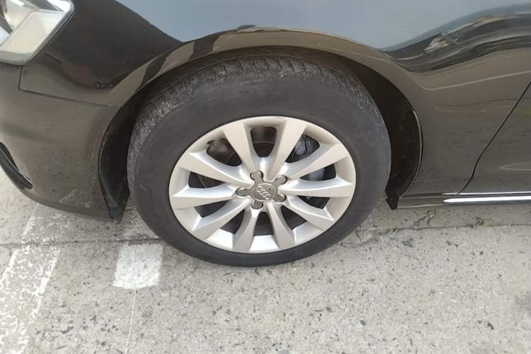 Used Audi A6L 2017 TFSI Technology Edition Left Front Wheel Hub