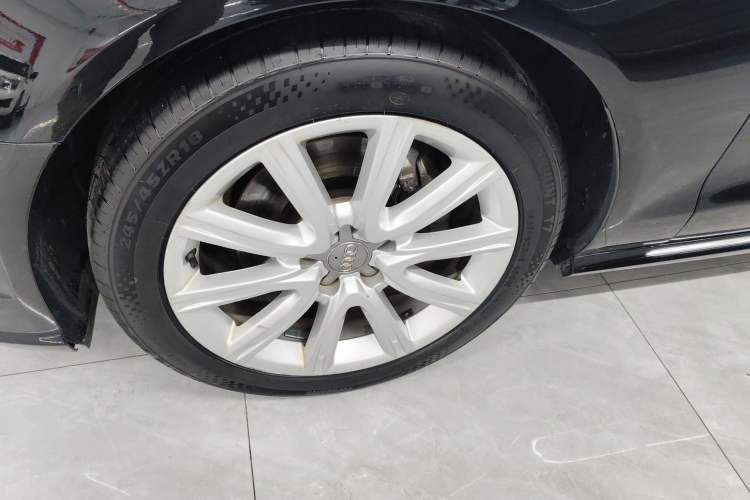 Used Audi A6L 2017 30 FSI Technology Model Left Front Wheel Hub