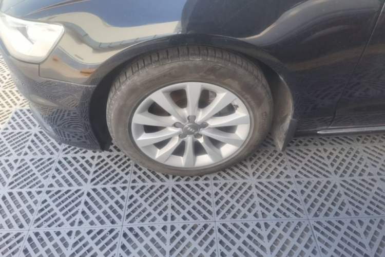 Used Audi A6L 2017 30 FSI Technology Model Left Front Wheel Hub