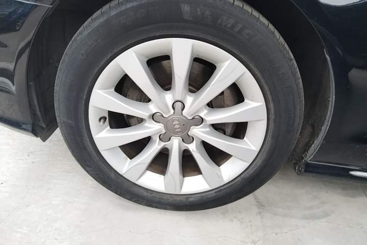 Used Audi A6L 2017 TFSI Technology Edition Left Front Wheel Hub