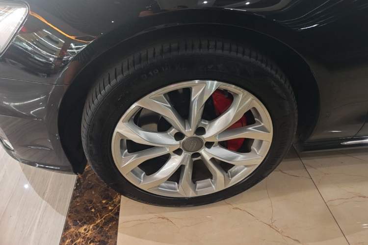 Used Audi A6L 2017 45 TFSI quattro Sport Edition Left Front Wheel Hub
