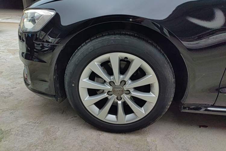 Used Audi A6L 2017 TFSI Technology Edition Left Front Wheel Hub