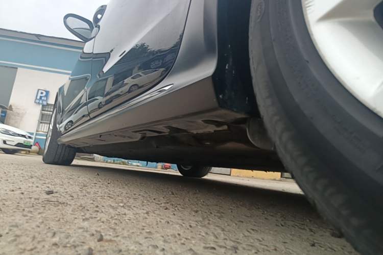Used Audi A6L 2017 TFSI Technology Edition Left Side Sill
