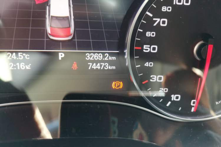Used Audi A6L 2017 TFSI Technology Edition Odometer Close Up