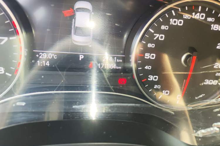 Used Audi A6L 2017 TFSI Technology Edition Odometer Close Up