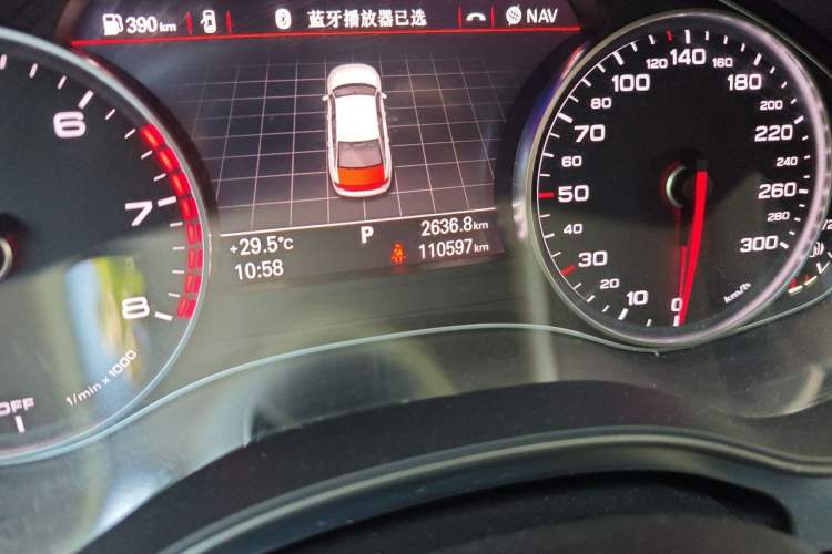 Used Audi A6L 2017 30 FSI Comfort Model Odometer Close Up
