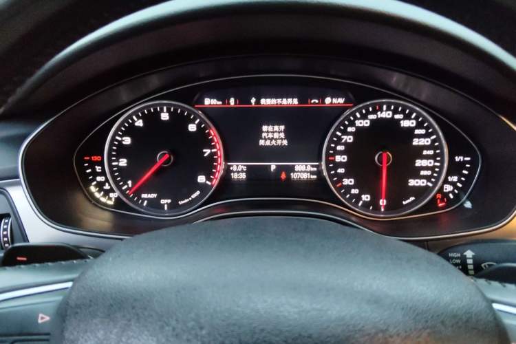 Used Audi A6L 2017 30 FSI Technology Model Odometer Close Up