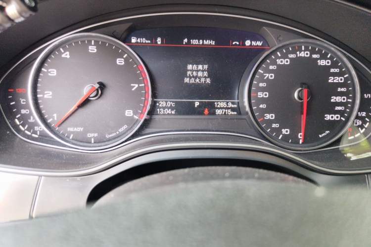 Used Audi A6L 2017 30 FSI Technology Model Odometer Close Up