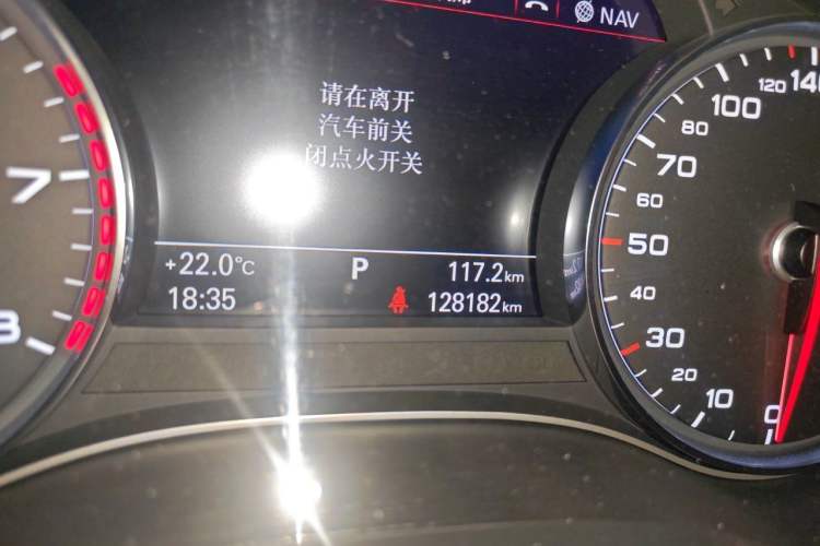 Used Audi A6L 2017 45 TFSI quattro Sport Edition Odometer Close Up