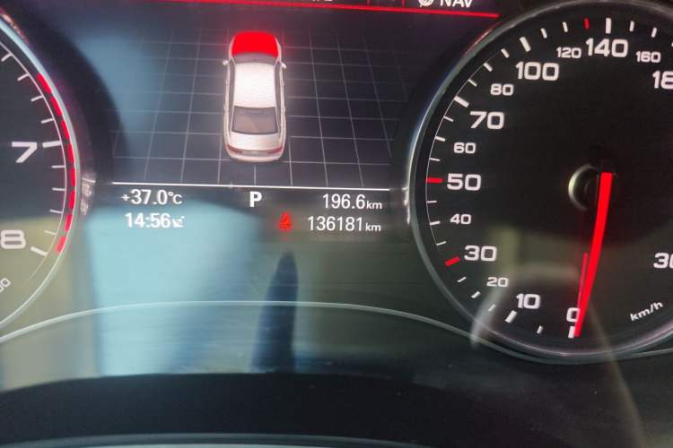 Used Audi A6L 2017 30 FSI Technology Model Odometer Close Up