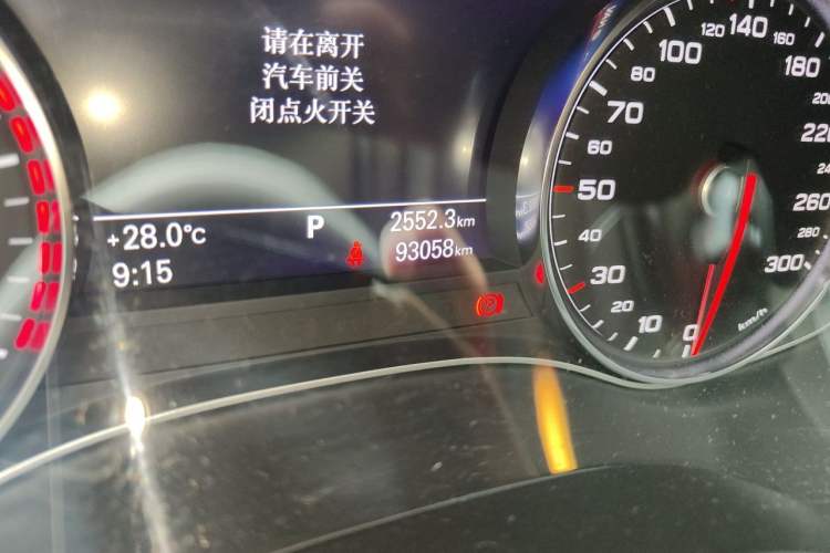 Used Audi A6L 2017 30 FSI Technology Model Odometer Close Up