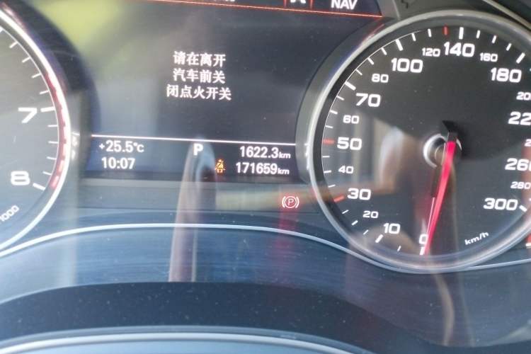 Used Audi A6L 2017 TFSI Comfort Model Odometer Close Up