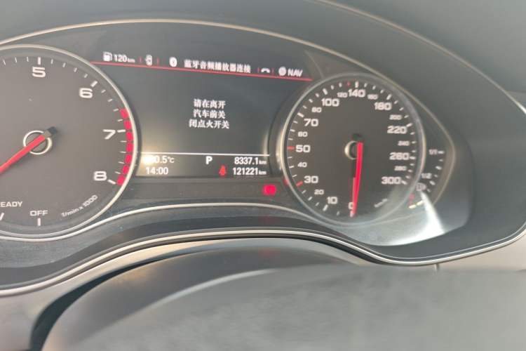 Used Audi A6L 2017 TFSI Sport Edition Odometer Close Up