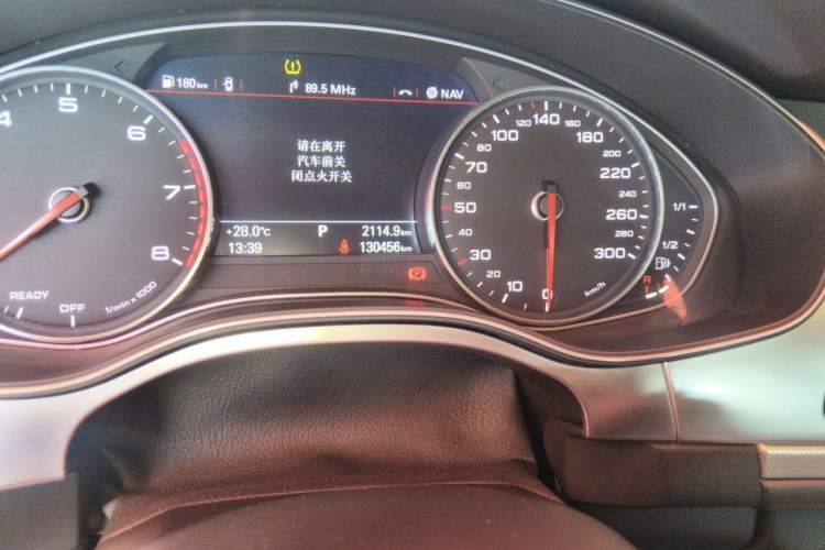 Used Audi A6L 2017 30 FSI Technology Model Odometer Close Up