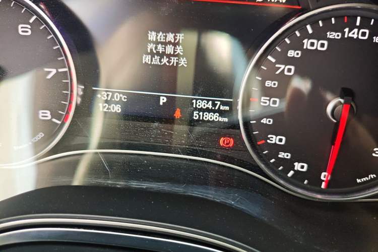 Used Audi A6L 2017 TFSI Sport Edition Odometer Close Up